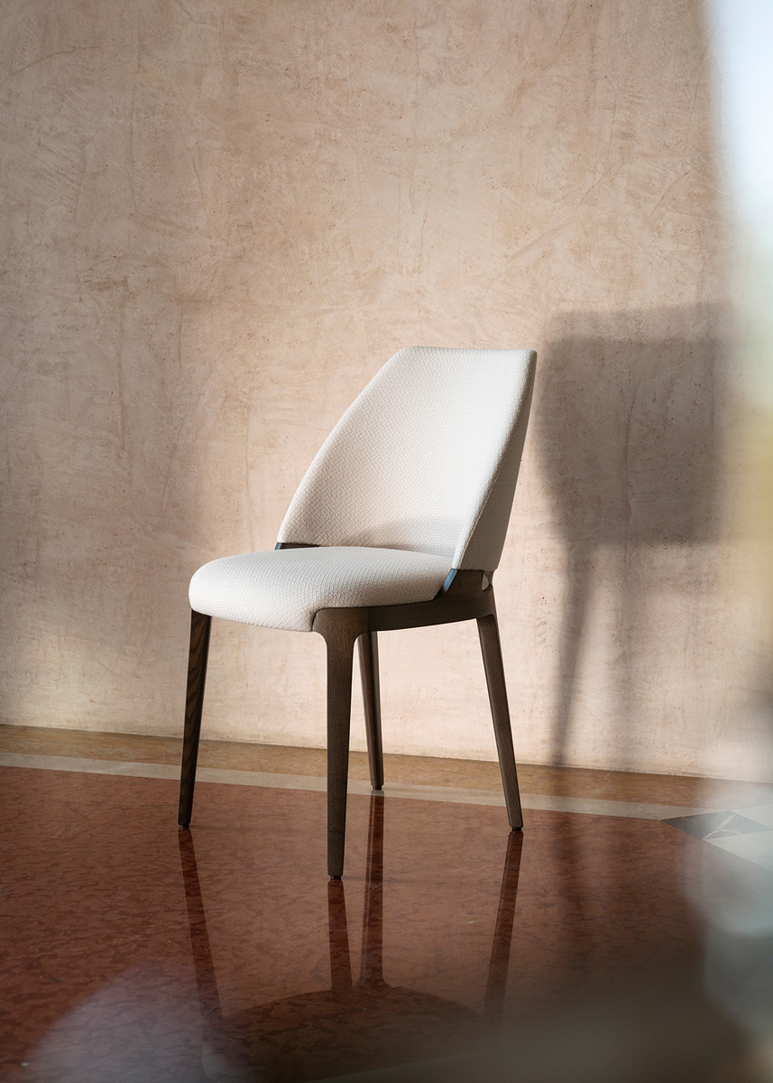 You are currently viewing Potocco: Design that embrace: Velis and Trousse Hug collections