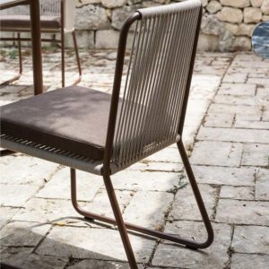 Roda Harp 249 dining chair with cushion