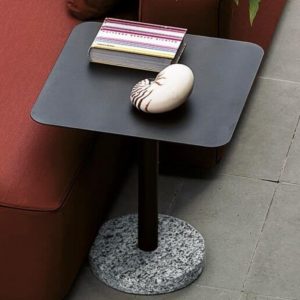 Roda Bernardo side table