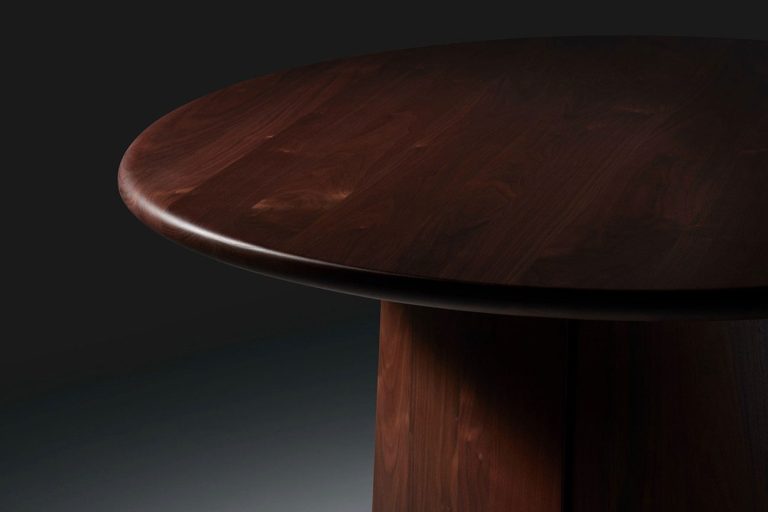 Read more about the article KOYORI: Exploring the Hinode Collection by Vincent Van Duysen