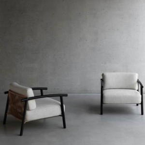 Living Divani Kasumi armchair
